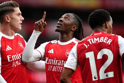 Arsenal move four points clear at top as Eze strike sees off Crystal Palace