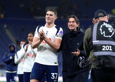 Tottenham: Thomas Frank reveals pre-season chat with Micky van de Ven after scoring run