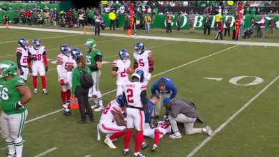 Giants Lose Key Defensive Player After He Gets Concussion From Own Teammate