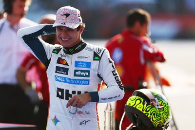 Lando Norris takes F1 title lead after commanding Mexican Grand Prix victory