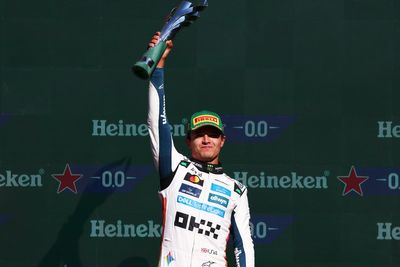 Lando Norris takes F1 world championship lead after dominant display in Mexico