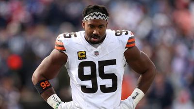 Myles Garrett Seen Doing the Saddest Thing at End of Browns’ Loss to Patriots