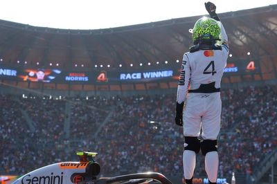 Lando Norris responds to Mexico GP boos as he takes championship lead