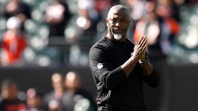 Aaron Glenn Was So Fired Up in the Locker Room After First Win As Jets Coach