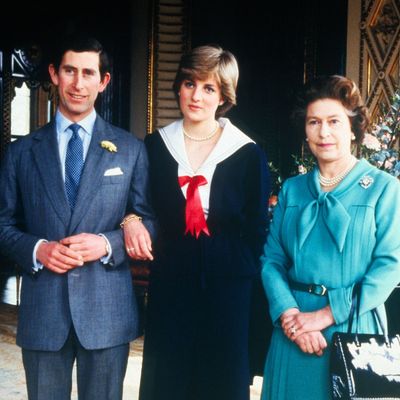 Queen Elizabeth Should've "Worked Harder" as a Matchmaker to Find King Charles a "Suitable Wife," as Princess Diana Was "So Young"