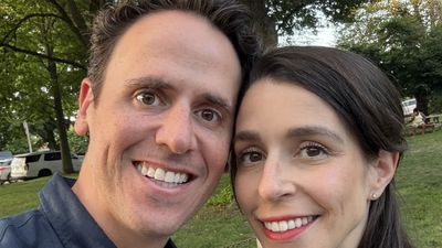 Oz Pearlman Reveals How Being a Mentalist Works: 'The Lie is That I Can Read Your Mind'