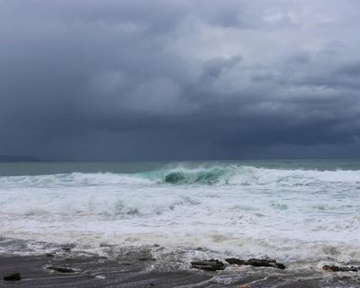 Weather tracker: Jamaica braces for its most powerful hurricane as Melissa reaches category 5