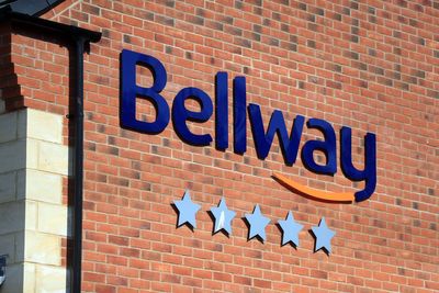 Bellway boss sees pay packet almost double to £3.2m