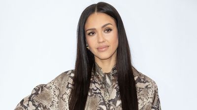 In Jessica Alba’s ‘Quiet Luxury’ Living Room, Soft Neutrals Become a Canvas for Calm, Warmth, Refined Glamour, and Eternal Style