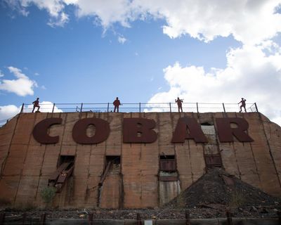 Underground mine explosion kills two people at Cobar in western NSW