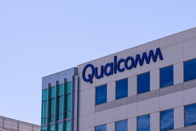 Qualcomm's Entry Into The AI Race Splits Analysts: 'Still Early,' But The Stock's Rally Is A Potential 'Fade,' Says BoFA