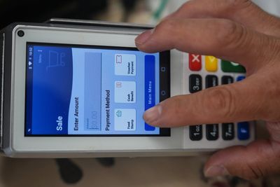 Food banks brace for surge as federal food aid pause looms amid government shutdown