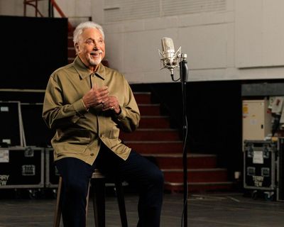 TV tonight: heart-warming nostalgia with Tom Jones