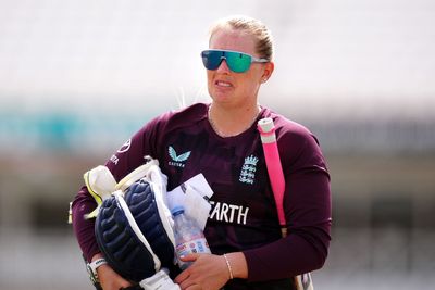 England optimistic Sophie Ecclestone will be fit to play in World Cup semi-final