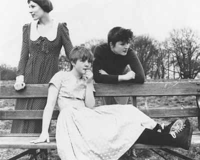 Teenage Daydream by Debsey Wykes review – coming of age in an all-girl guitar band