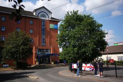 The real number of asylum seekers in government-funded accommodation