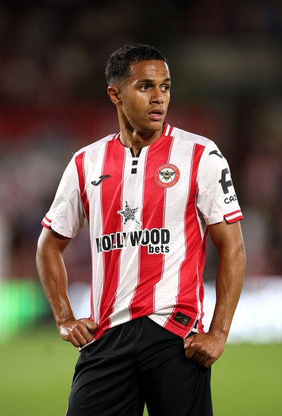 Brentford star Fabio Carvalho pushing for January exit due to lack of game time