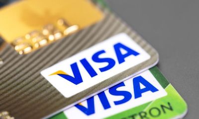 How To Earn $500 A Month From Visa Stock Ahead Of Q4 Earnings