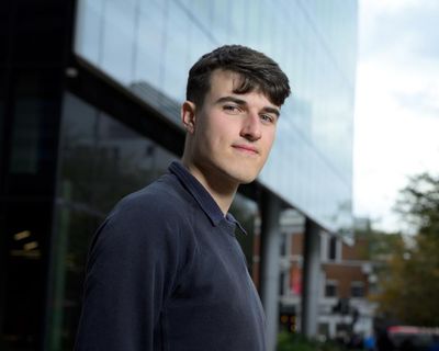 ‘A stomach of steel’: amateur investors ride out dips amid talk of an AI bubble