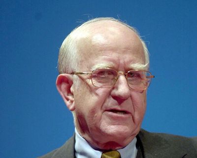 Letter: Sir Robert Worcester obituary