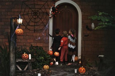 8 Halloween Night Choices That Put Fathers at Risk