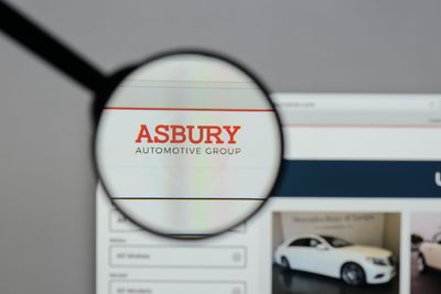 Asbury Auto Breaks Sales Record, Sharpens Strategy With Utah Sale