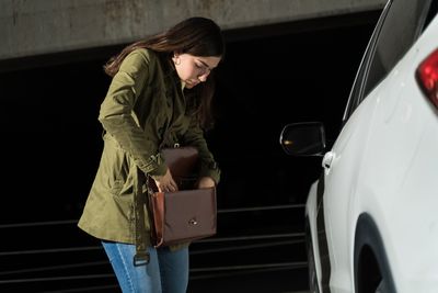 5 Parking Lot Safety Rules Every Woman Needs to Know