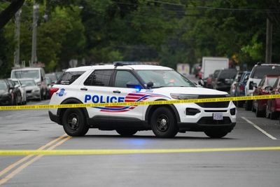DC police officer says he was ordered to omit agent shooting at a driver in traffic stop report