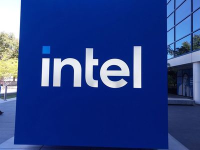 Intel's Breakout Quarter: More Than a Beat, It's a Declaration