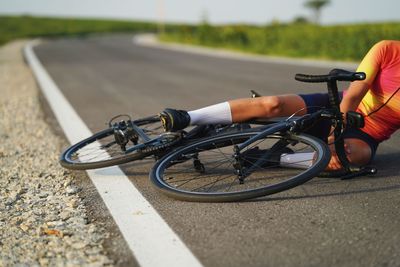 I have ridden 30,000km in the last five years and I still managed to fall off my bike at a red light – we’re all the same as cyclists