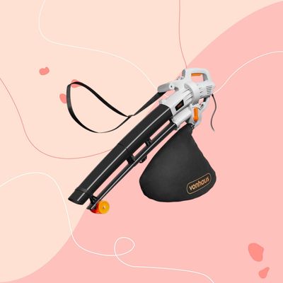 This £44.99 leaf vacuum sucks up wet leaves and makes brilliant mulch to prep my garden for winter