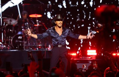 Tim McGraw 'seriously contemplated' quitting music amid health struggles