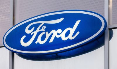 Ford's Guidance Cut Couldn't Stop a New 52-Week High