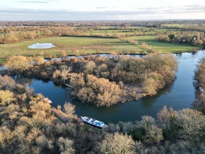 Private island on River Thames up for auction with no reserve price