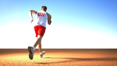 Desert athlete gets lost, eats bats, drinks urine, and loses hope – then discovers he can’t kill himself