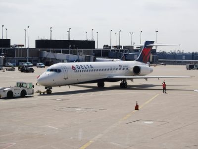 Veteran Delta Flight Attendant Accidentally Deploys Emergency Slide — Causing $70,000 in Damage