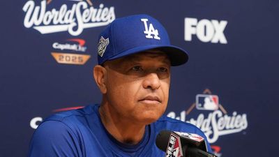 Dave Roberts Mulling One Potential Dodgers Lineup Change for Game 5 of World Series