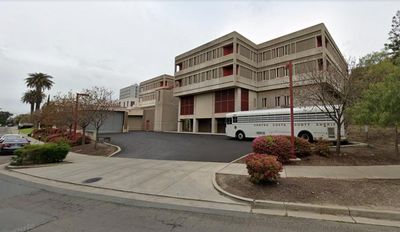 Search under way in California after jail accidentally releases murder suspect