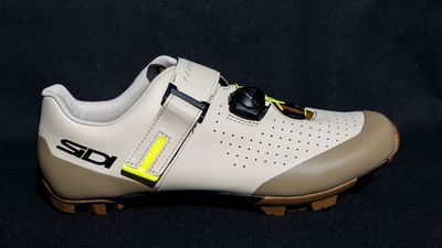 'a heavy price to pay for that off-bike inconvenience': Sidi Physis off-road shoe review