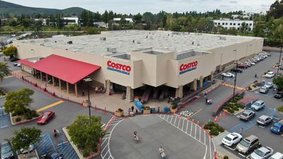 I’m a Millionaire Who Shops at Costco: Here’s What I Always Buy