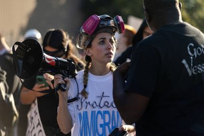 Journalist turned Democratic candidate faces federal charges over anti-ICE protests in Chicago