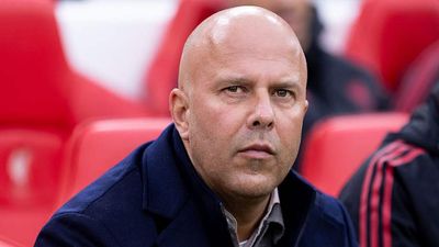 Arne Slot Responds to Liverpool Pressure With Mind-Blowing Team Selection for Cup Defeat