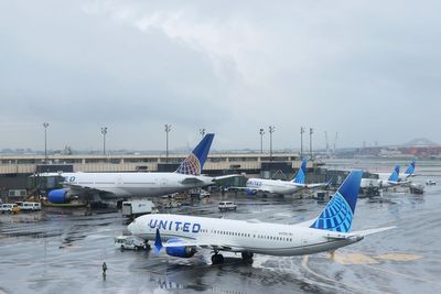 Newark airport grounds planes as government shutdown staffing shortage leaves FAA struggling