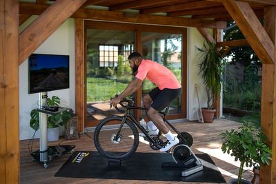 Indoor vs Outdoor riding - when should you brave elements?