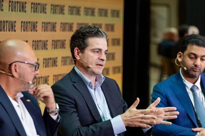 From ‘greenwashing’ to ‘greenhushing,’ clean energy momentum advances despite political roadblocks