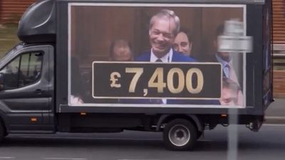 Viral Video Questions Nigel Farage's £1M+ Private Earnings as Clacton Public Services Deteriorate