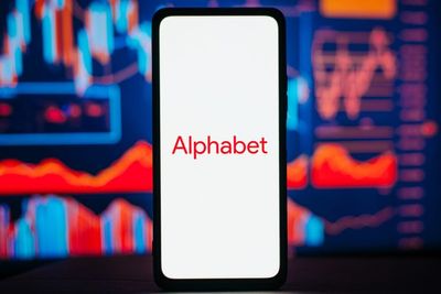 Why Alphabet Shares Are Trading Higher By Around 8%; Here Are 20 Stocks Moving Premarket