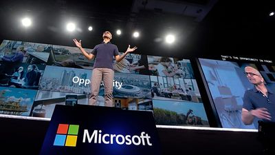 Microsoft beats revenue expectations and invests a further €30bn in AI
