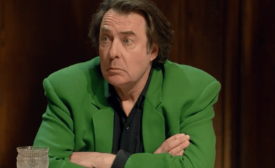 Moment fans think Jonathan Ross could have given Celebrity Traitors away