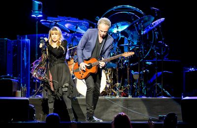 Stevie Nicks and Lindsey Buckingham are back on good terms